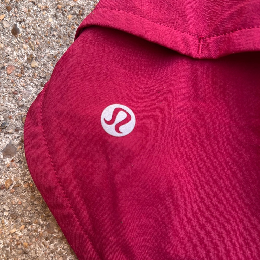 Lululemon Low Rise
Speed Up - Picture 3 of 4